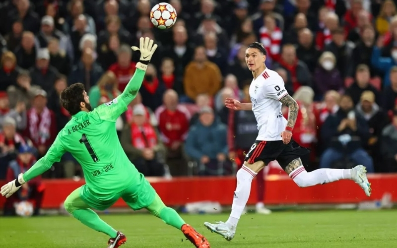 Công nghệ cập nhật dữ liệu bóng đá tự động cho website