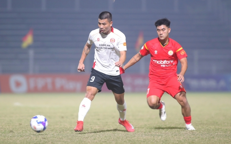 Ho Chi Minh City Police 0–1 Becamex Ho Chi Minh City — chiến thắng tối thiểu trên sân của Công an TP. Hồ Chí Minh