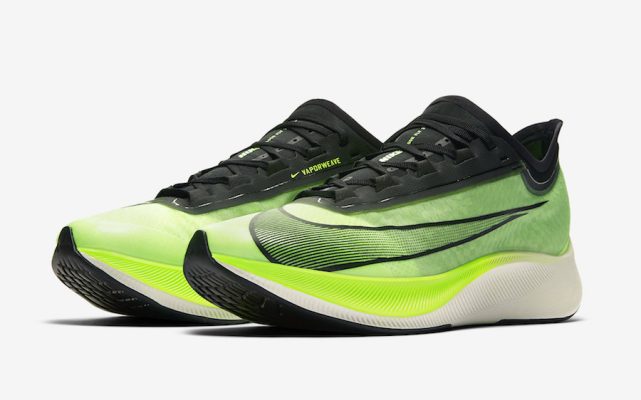 nike-zoom-fly-3-electric-green