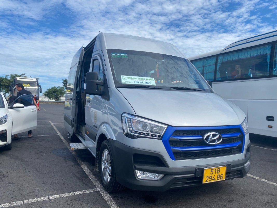 Thuê Xe 16 Chỗ Giá Tốt – Xe Đời Mới, Tài Xế Chuyên Nghiệp